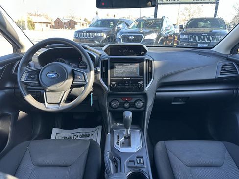 Used 2018 Subaru Impreza 2.0i Premium image 8