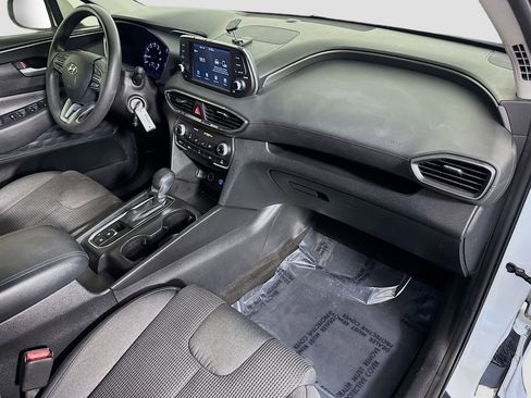 Used 2019 Hyundai Santa Fe SE image 29