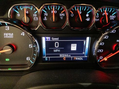 Used 2018 Chevrolet Tahoe Premier image 15