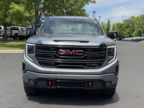 Used 2024 GMC Sierra 1500 AT4 w/ Technology Package AWD/4WD image 26