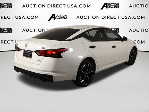 Used 2024 Nissan Altima 2.5 SR w/ SR Premium Package AWD/4WD image 42