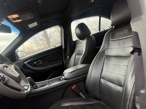 Used 2013 Ford Taurus SHO image 13