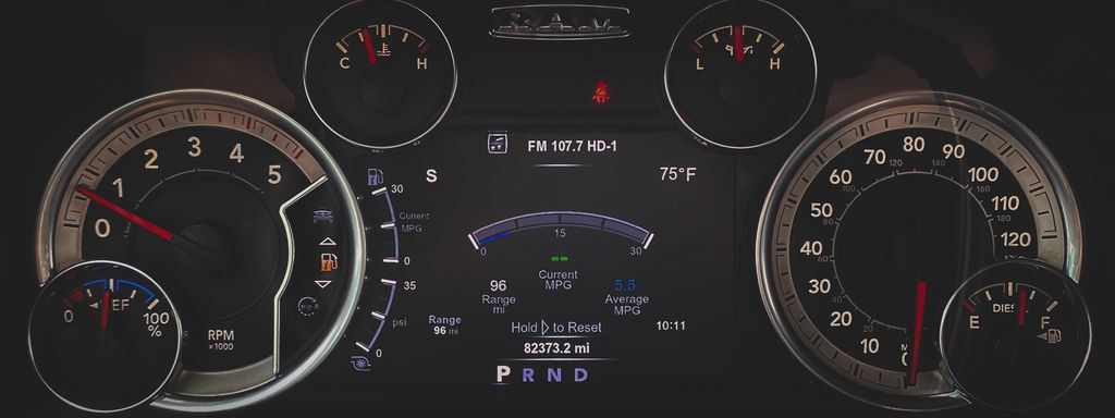 Used 2018 RAM 3500 Laramie w/ Sport Appearance Group AWD/4WD image 11