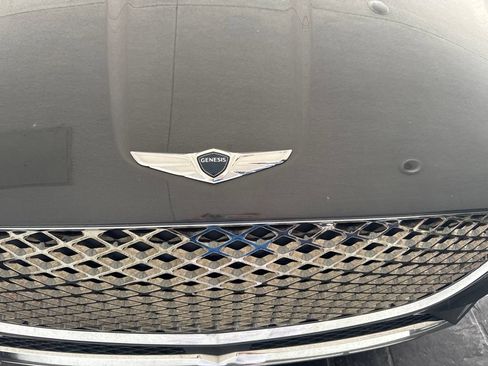 Used 2025 Genesis GV70 2.5T AWD/4WD image 8