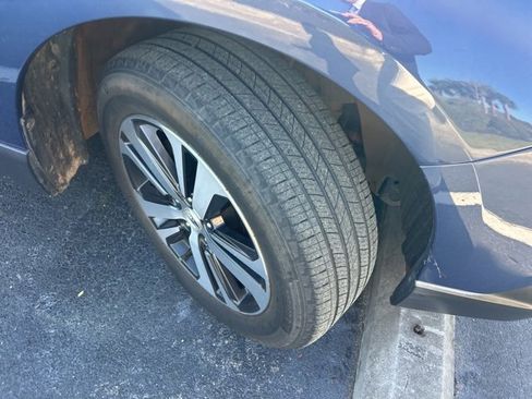 Used 2019 Subaru Outback 2.5i Limited image 4