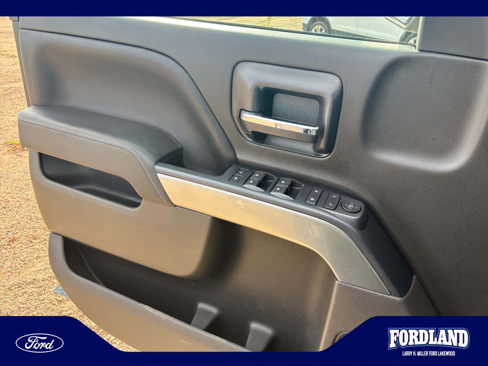 Used 2014 Chevrolet Silverado 1500 LT AWD/4WD image 13