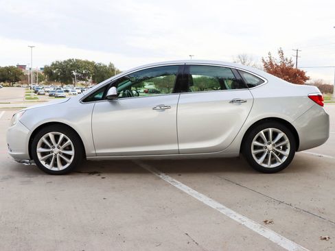 Used 2012 Buick Verano image 4