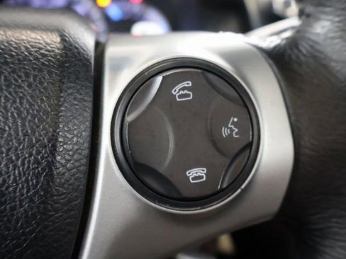 Used 2012 Toyota Camry SE FWD image 19