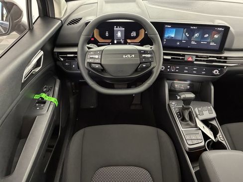 New 2026 Kia Sportage LX image 14