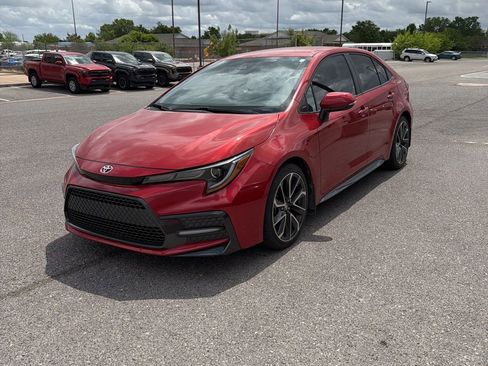Used 2020 Toyota Corolla SE image 1