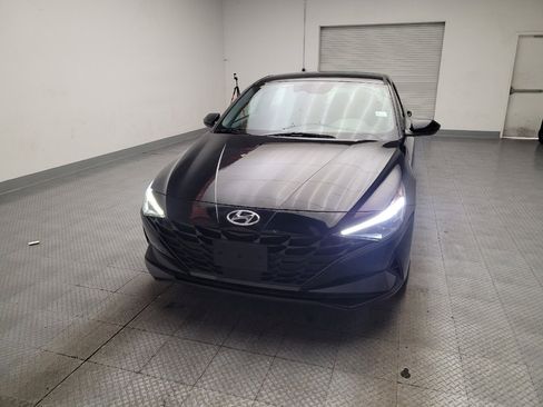 Used 2023 Hyundai Elantra SEL w/ Convenience Package FWD image 15
