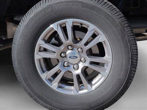 Used 2020 Ford F150 Lariat w/ Trailer Tow Package image 11