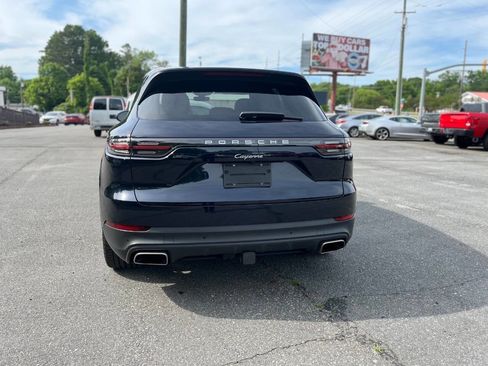 Used 2021 Porsche Cayenne AWD/4WD image 6