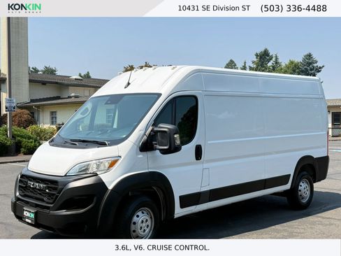Used 2023 RAM ProMaster 2500 FWD image 1