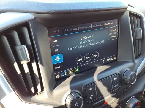 Used 2021 GMC Terrain SLT image 14