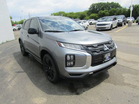 Used 2026 Mitsubishi Outlander Sport LE AWD/4WD image 9