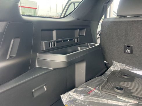 Used 2025 Toyota 4Runner TRD Off-Road Premium image 29