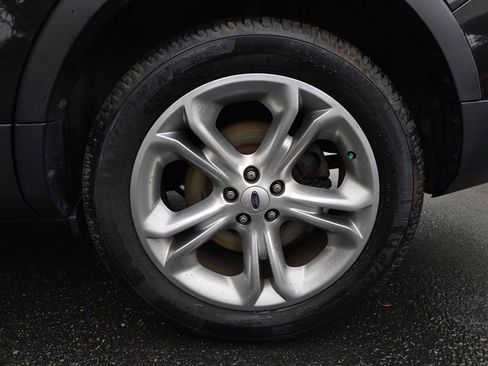 Used 2015 Ford Explorer Limited w/ Equipment Group 301A FWD image 6