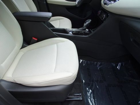 Used 2023 Buick Encore GX Preferred w/ Cold Weather Comfort Package image 10