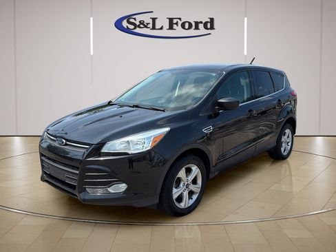 Used 2015 Ford Escape SE AWD/4WD image 1
