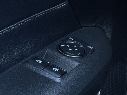 Used 2019 Ford Mustang Premium image 31