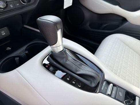 New 2026 Honda HR-V LX image 23