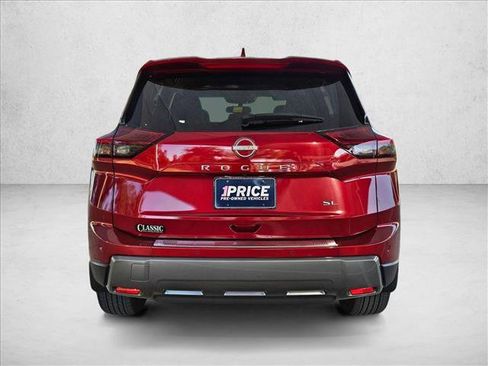 Used 2024 Nissan Rogue SL FWD image 6