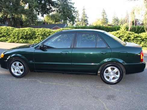 Used 1999 MAZDA Protege ES FWD image 12