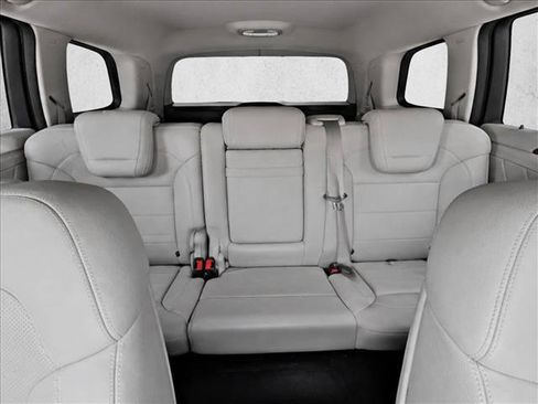 Used 2016 Mercedes-Benz GL 450 4MATIC image 22