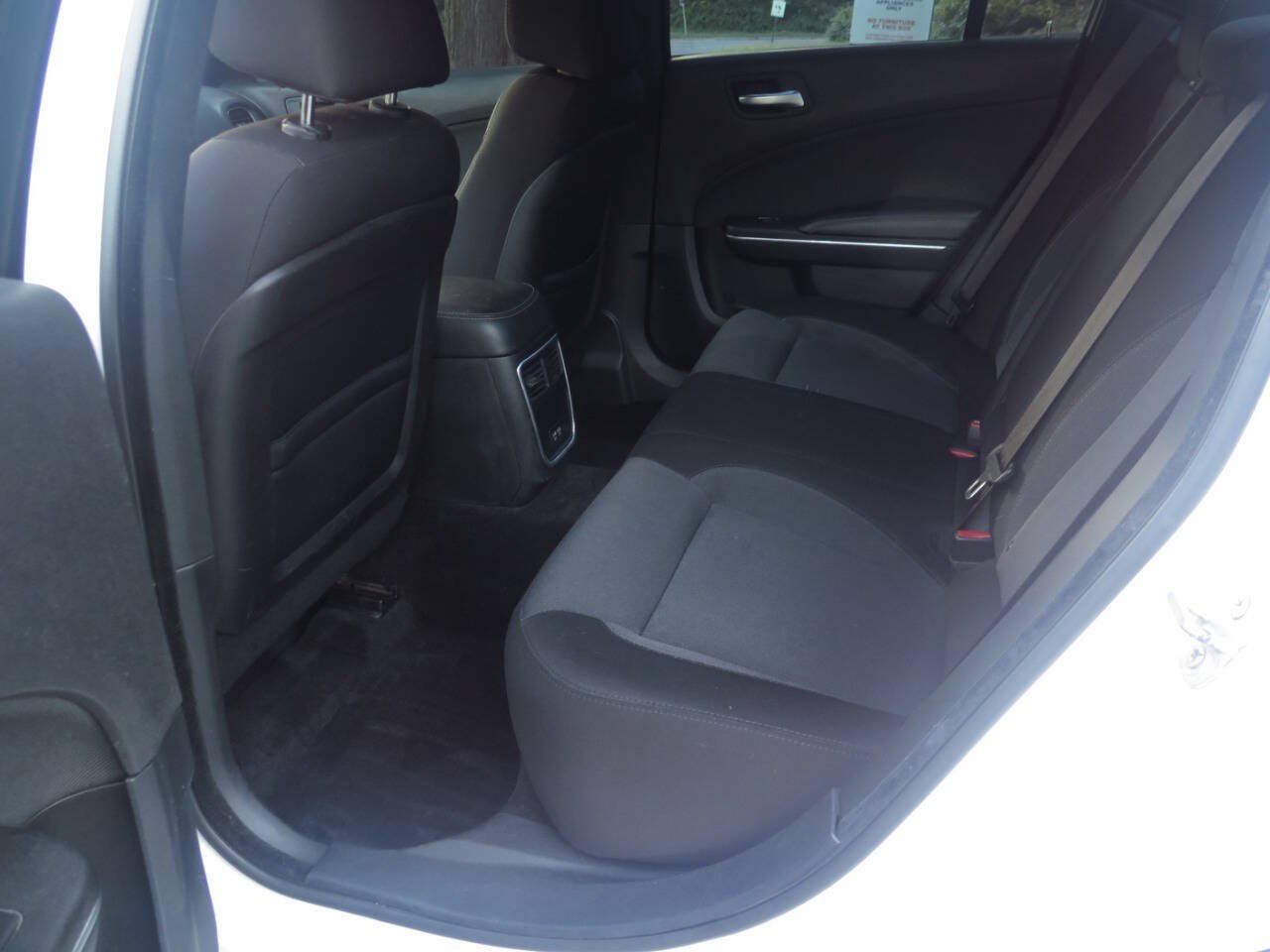 Used 2015 Dodge Charger SE w/ Popular Equipment Group RWD image 24