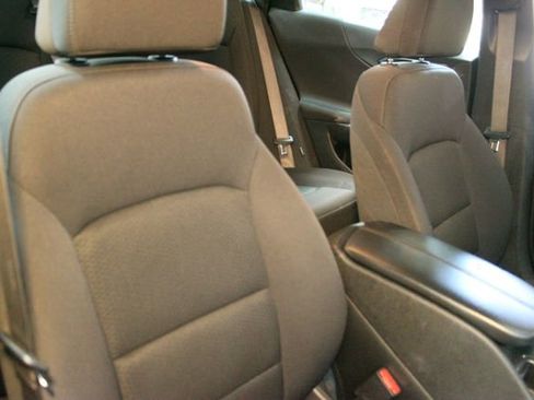 Used 2024 Chevrolet Malibu LT w/ Sport Edition FWD image 11
