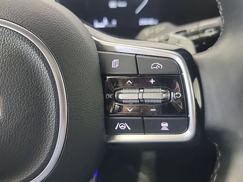 Certified 2024 Kia Sorento SX Prestige AWD/4WD image 27
