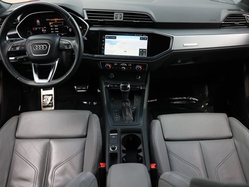 Used 2020 Audi Q3 2.0T Premium Plus w/ Premium Plus Package AWD/4WD image 25