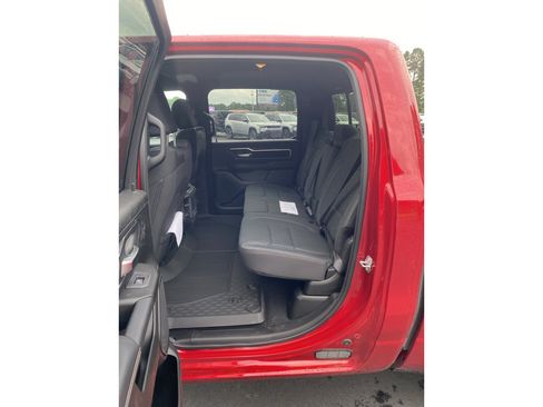 New 2026 RAM 1500 Big Horn AWD/4WD image 16