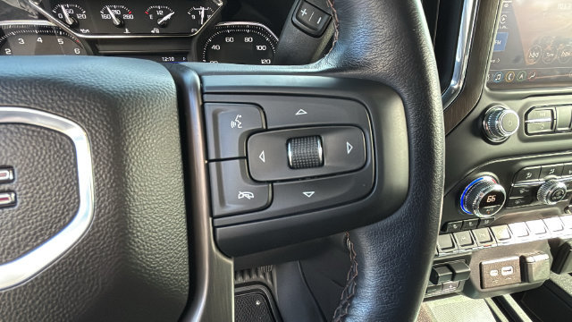 Certified 2022 GMC Sierra 1500 AT4 w/ AT4 Premium Package AWD/4WD image 16