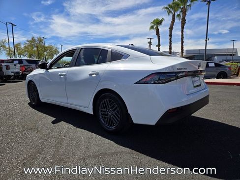 Used 2026 Nissan Sentra SV w/ Floor Mat Package FWD image 4