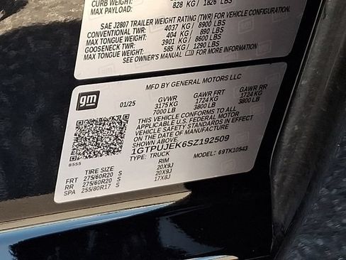 Used 2025 GMC Sierra 1500 Elevation AWD/4WD image 30