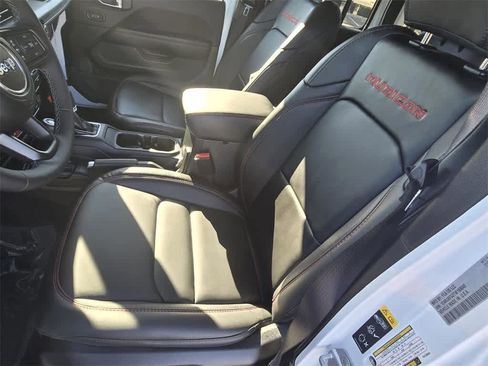 New 2026 Jeep Wrangler Unlimited Rubicon image 11