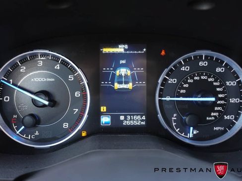 Used 2022 Subaru Ascent Touring AWD/4WD image 24