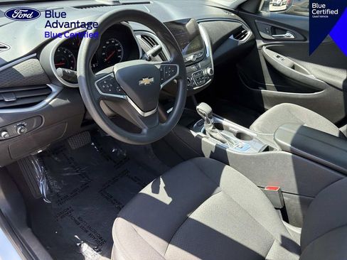 Used 2024 Chevrolet Malibu LT FWD image 15
