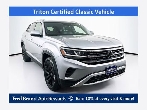 Used 2023 Volkswagen Atlas Cross Sport SE w/ Panoramic Sunroof Package AWD/4WD image 1