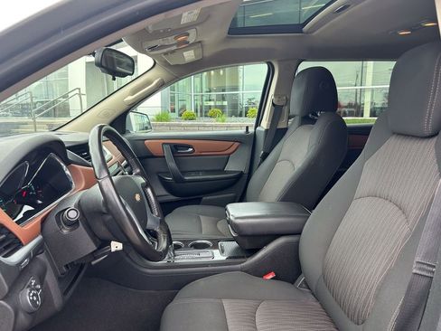 Used 2016 Chevrolet Traverse LT AWD/4WD image 10