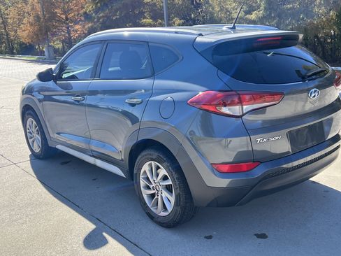 Used 2017 Hyundai Tucson SE image 8