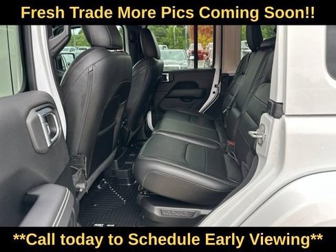 Used 2023 Jeep Wrangler Unlimited Sahara w/ Cold Weather Group AWD/4WD image 6