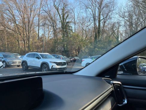 Used 2025 MAZDA CX-50 2.5 Hybrid w/ Premium Plus Pkg image 37