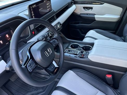 New 2026 Honda Passport TrailSport Elite image 3