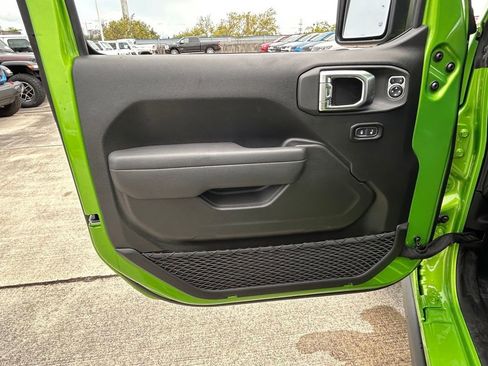 New 2025 Jeep Wrangler Willys image 31