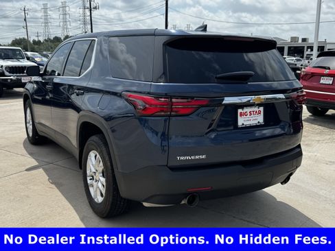 Used 2023 Chevrolet Traverse LS w/ Safety Package FWD image 8