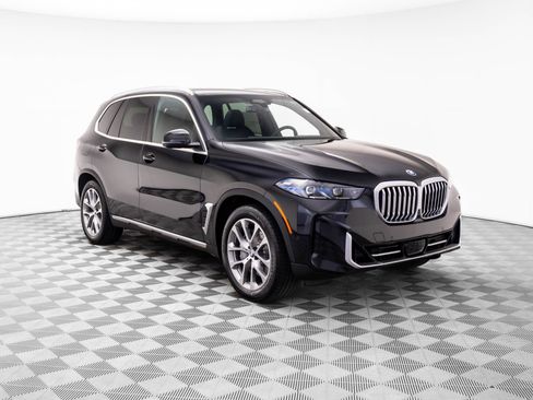 New 2026 BMW X5 xDrive50e w/ Executive Package image 8