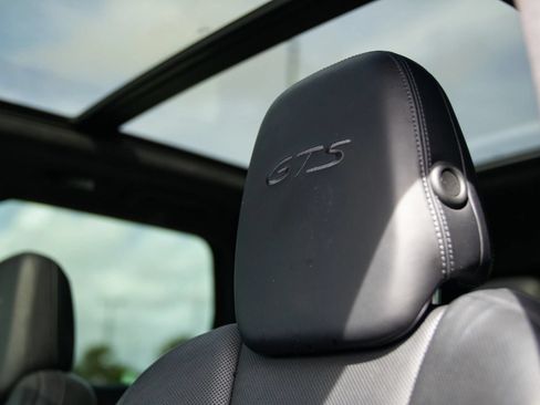 Used 2016 Porsche Cayenne GTS AWD/4WD image 21